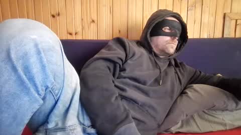 Snapshot of kinkcrystaldude chatting on 04-27-26, 12:14 Tom Hardmen online show from 04-27-26, 12:14