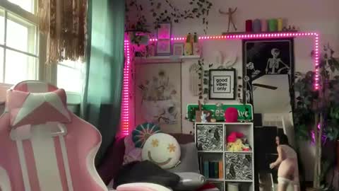 Snapshot of kinkilexixxx chatting on 02-27-25, 02:54 Lexi Onlyfans  online show from 02-27-25, 02:54