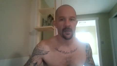 Snapshot of kinkster615 chatting on 06-07-26, 08:01 Kinkster online show from 06-07-26, 08:01