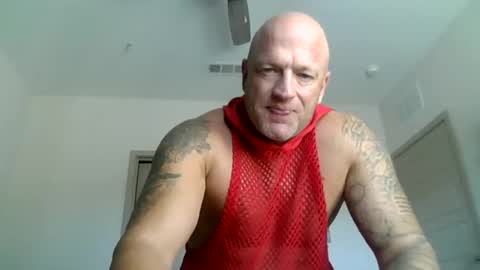 Snapshot of kinksub4use chatting on 10-17-25, 05:59 Kink Sub online show from 10-17-25, 05:59