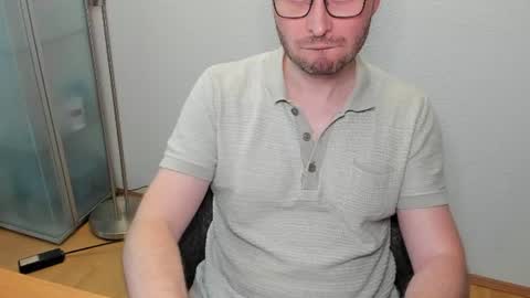 kinksubbydubby online show from 06-22-26, 07:11