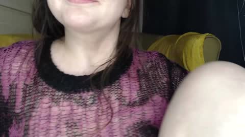 Snapshot of kinky_malina chatting on 02-04-25, 04:08 Heeey My name - Rose. Chat w me here or - online show from 02-04-25, 04:08