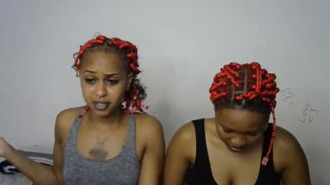 Cupshee and cushey online show from 09-17-25, 01:24