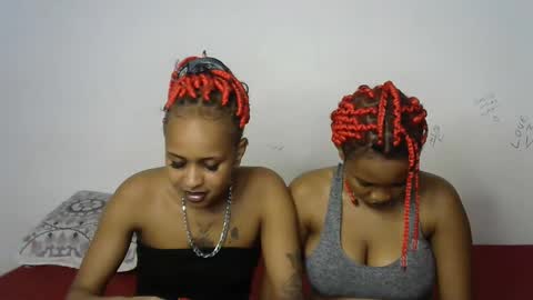 Cupshee and cushey online show from 09-22-25, 06:54