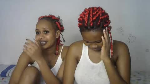 Cupshee and cushey online show from 09-27-25, 07:46