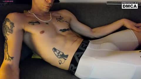 kinky_spidey online show from 06-14-26, 02:24
