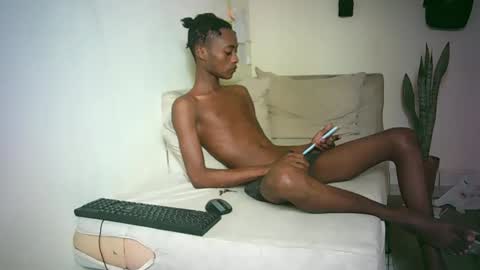 kinkybby_ online show from 03-12-25, 11:20