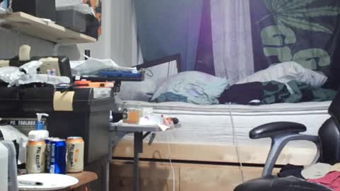 Snapshot of kinkybiguy14 chatting on 02-22-26, 02:56 Kinky Cassie online show from 02-22-26, 02:56