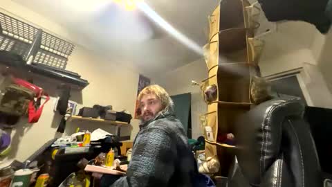 Snapshot of kinkybiguy14 chatting on 03-02-26, 08:54 Kinky Cassie online show from 03-02-26, 08:54