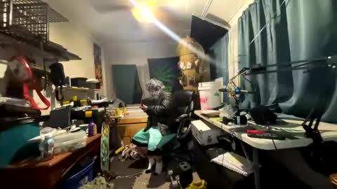 Snapshot of kinkybiguy14 chatting on 03-03-26, 07:03 Kinky Cassie online show from 03-03-26, 07:03