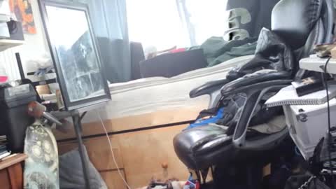 Snapshot of kinkybiguy14 chatting on 03-03-26, 07:09 Kinky Cassie online show from 03-03-26, 07:09