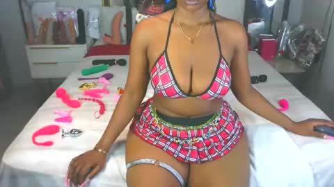 KinyBunz online show from 02-21-26, 01:06