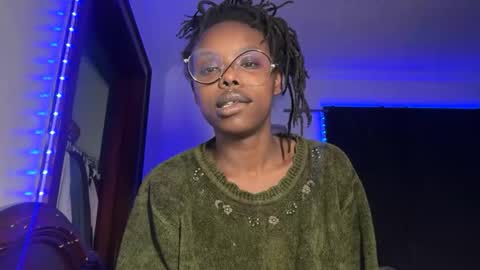 Snapshot of kinkycoupleinteracial chatting on 02-09-26, 06:39 interracialfacial online show from 02-09-26, 06:39