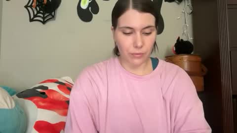 Snapshot of kinkycreative chatting on 11-06-25, 07:48 kinkycreative online show from 11-06-25, 07:48