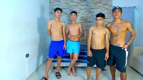 kinkyhousexxx online show from 04-11-26, 12:15