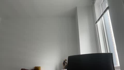 Snapshot of kinkyman16 chatting on 05-11-26, 07:11 kinkyman16 online show from 05-11-26, 07:11