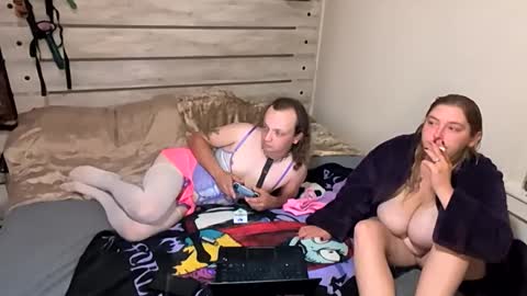 kinkyqueenandpet95 online show from 10-18-25, 03:53