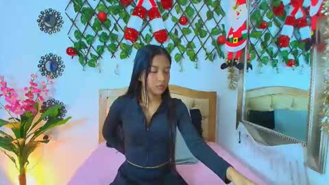 Isabella  online show from 12-05-25, 01:42