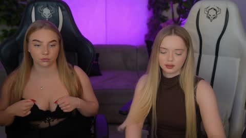 Sweet girls online show from 11-14-25, 09:08