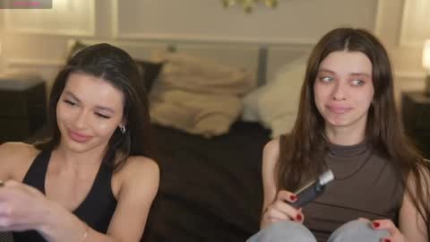 Sweet girls online show from 04-14-26, 08:26