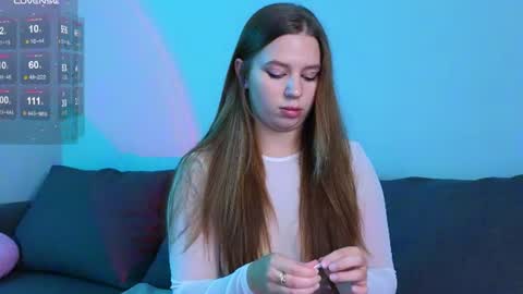 Snapshot of kira_briis chatting on 07-19-26, 07:06 Kira Briis online show from 07-19-26, 07:06