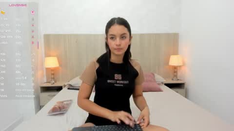 Kira online show from 03-10-26, 11:37