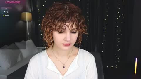 Snapshot of kira_fluffy chatting on 06-24-26, 12:09 Kira online show from 06-24-26, 12:09