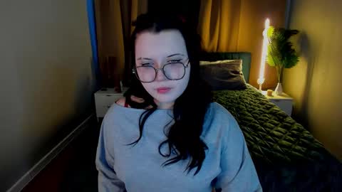 kira online show from 02-26-26, 01:15