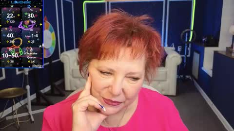 Kira Kennet online show from 09-15-25, 07:30