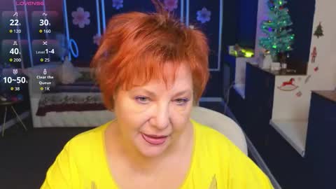 Kira Kennet online show from 12-23-25, 06:44