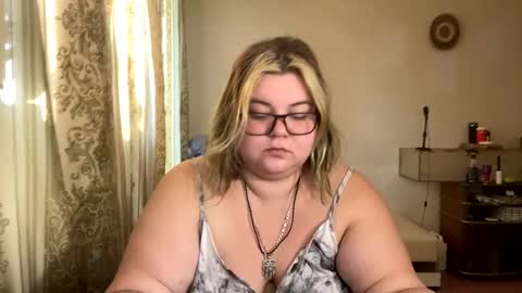 Just Kira online show from 03-09-25, 01:48