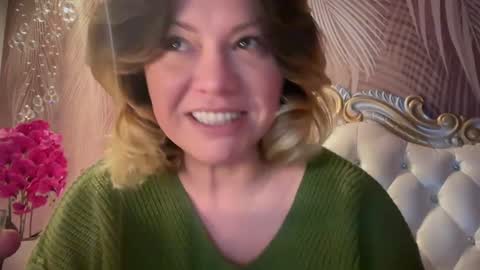 KiraDivine online show from 02-11-26, 02:22