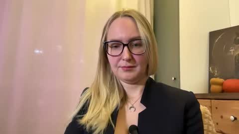 Snapshot of kirafatex chatting on 11-17-25, 04:13 KiraFatex online show from 11-17-25, 04:13