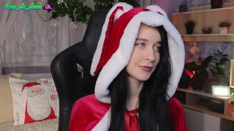 Snapshot of kiralilime chatting on 12-31-24, 08:45 Kira    online show from 12-31-24, 08:45