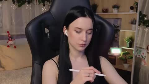 Snapshot of kiralilime chatting on 02-09-25, 05:54 Kira    online show from 02-09-25, 05:54