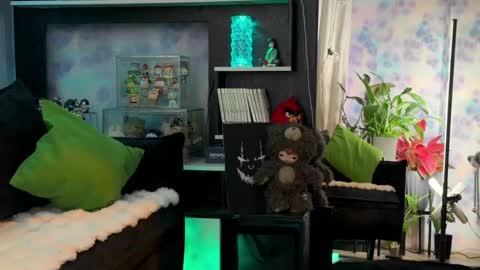 Kira    online show from 06-08-26, 01:28