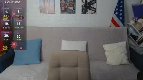 kiramartins cat online show from 10-28-25, 07:05