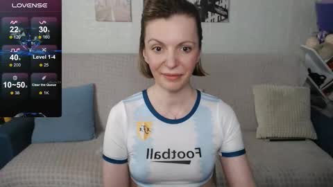 kiramartins cat online show from 01-15-26, 07:17