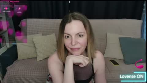 kiramartins cat online show from 07-22-26, 06:22