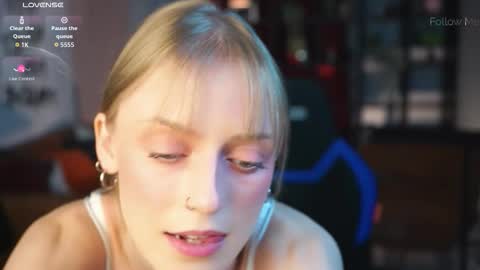 Kira online show from 02-13-26, 02:51