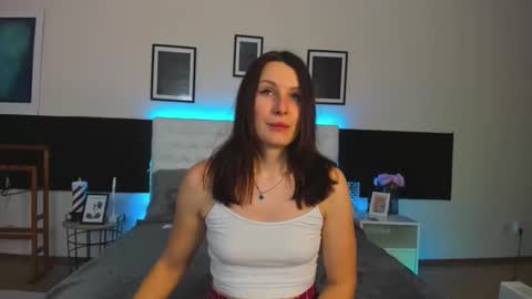 Kira online show from 01-13-26, 06:08