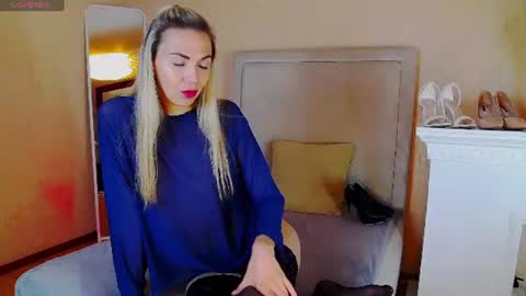 KiraNigt online show from 07-26-26, 01:36