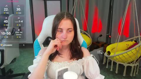 Snapshot of kiraparker chatting on 05-11-26, 05:10 KiraParker online show from 05-11-26, 05:10