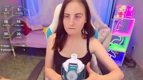 KiraParker online show from 06-11-26, 06:17