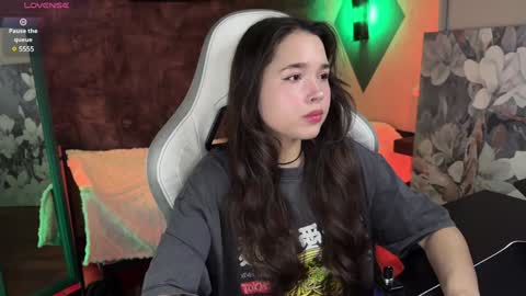 Kira online show from 02-05-25, 07:50