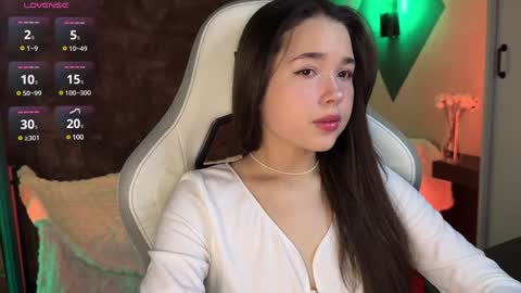 Kira online show from 02-08-25, 08:42