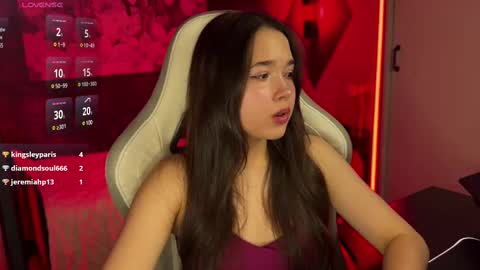 Kira online show from 02-14-25, 11:53