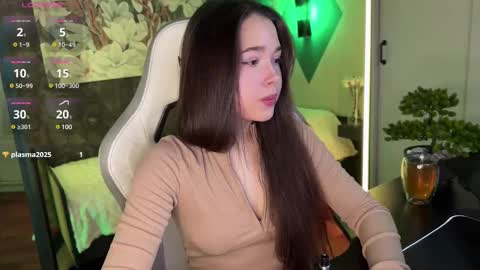 Kira online show from 03-03-25, 08:16