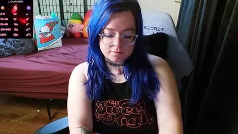 Snapshot of kiraspitqueen chatting on 12-25-24, 10:05 KiraSpitQueen online show from 12-25-24, 10:05