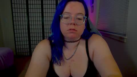 Snapshot of kiraspitqueen chatting on 08-03-26, 04:00 KiraSpitQueen online show from 08-03-26, 04:00